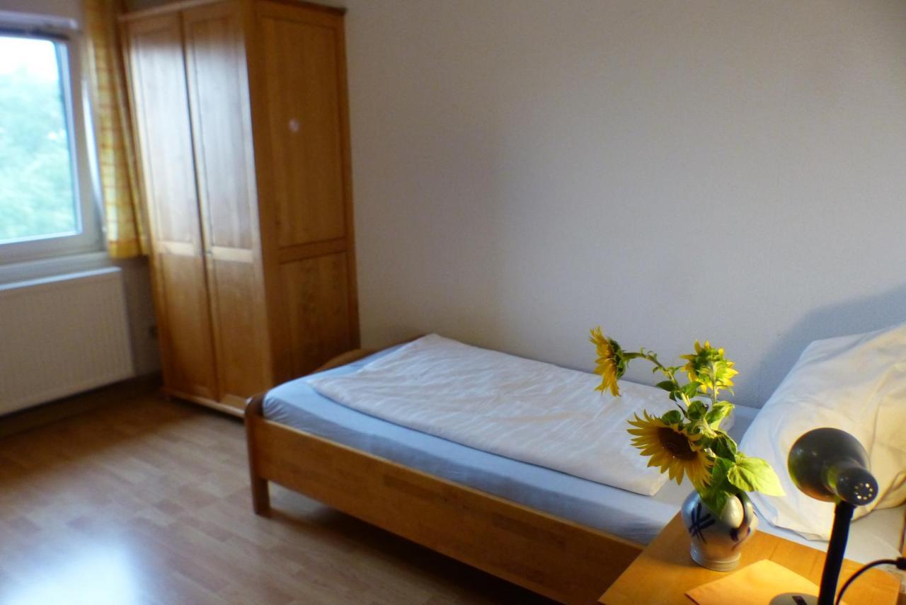 Pension Schreckhof Mosbach  Eksteriør billede
